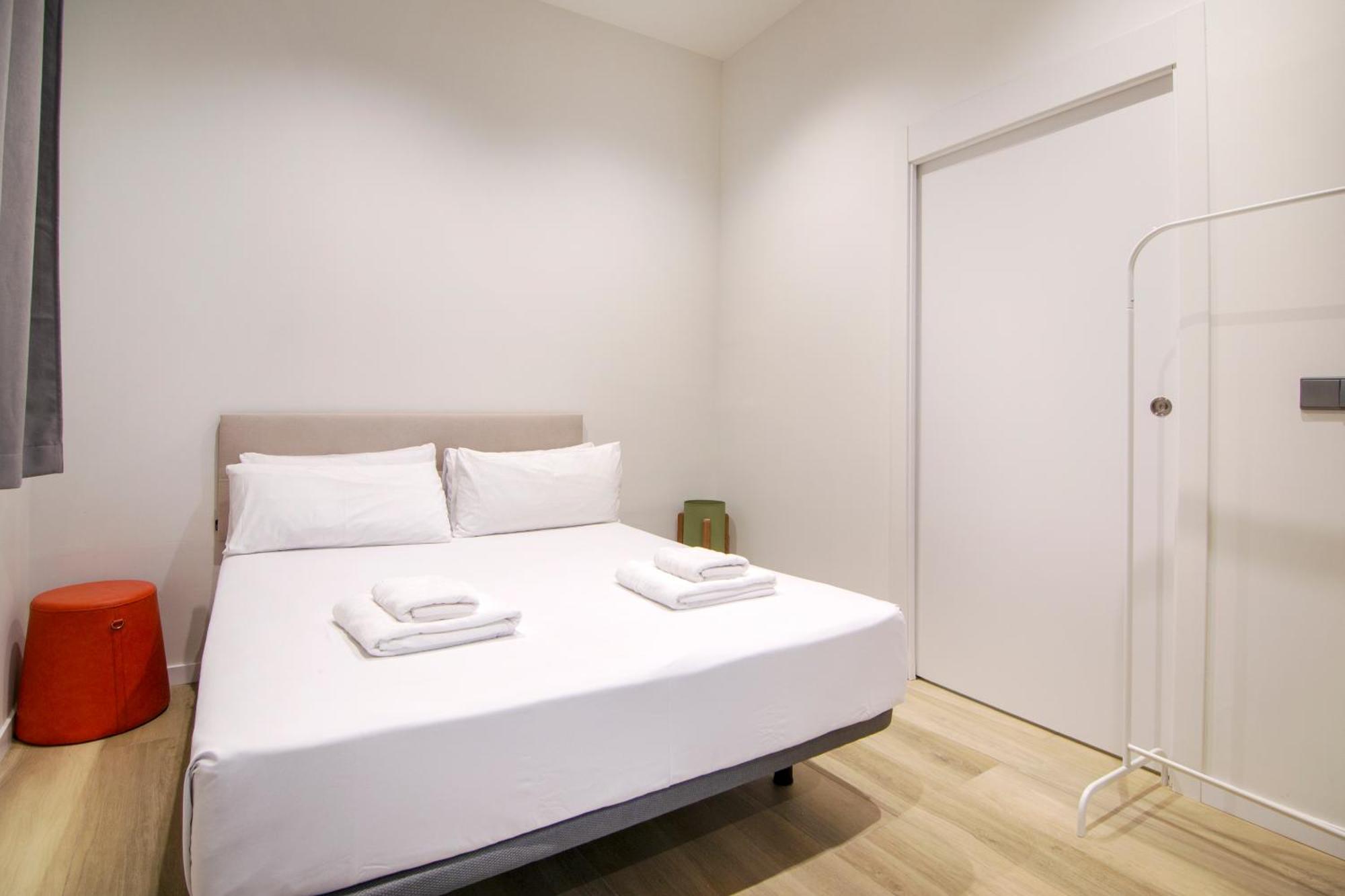Vlc Host - Cubells Apartment Valencia Exterior photo
